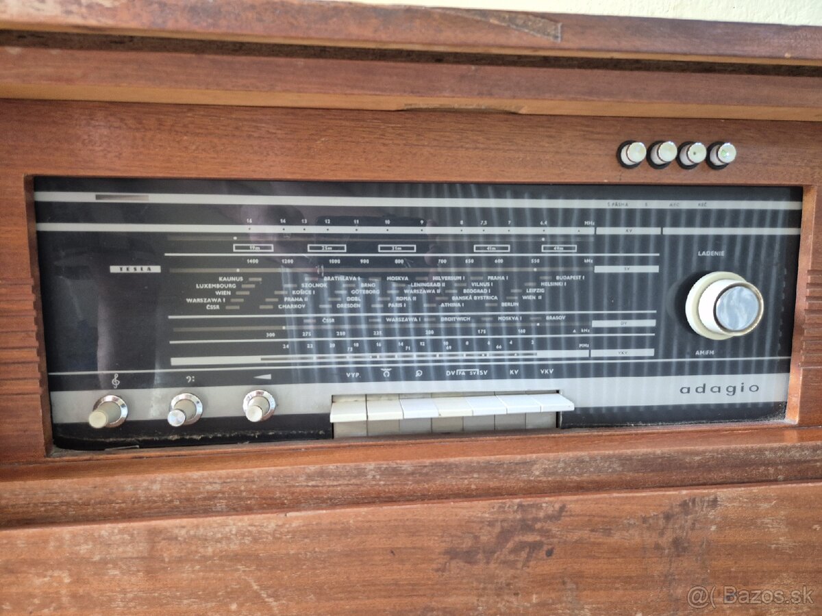 Tesla Adagio 1126A retro rádiogramofón - 2