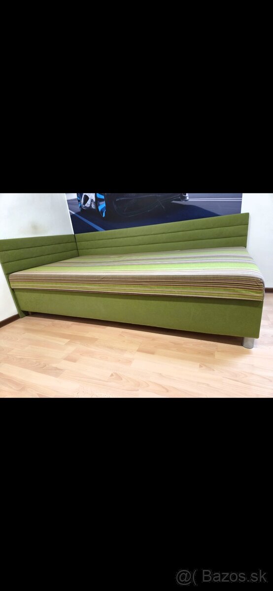 Čalúnená postel - 2