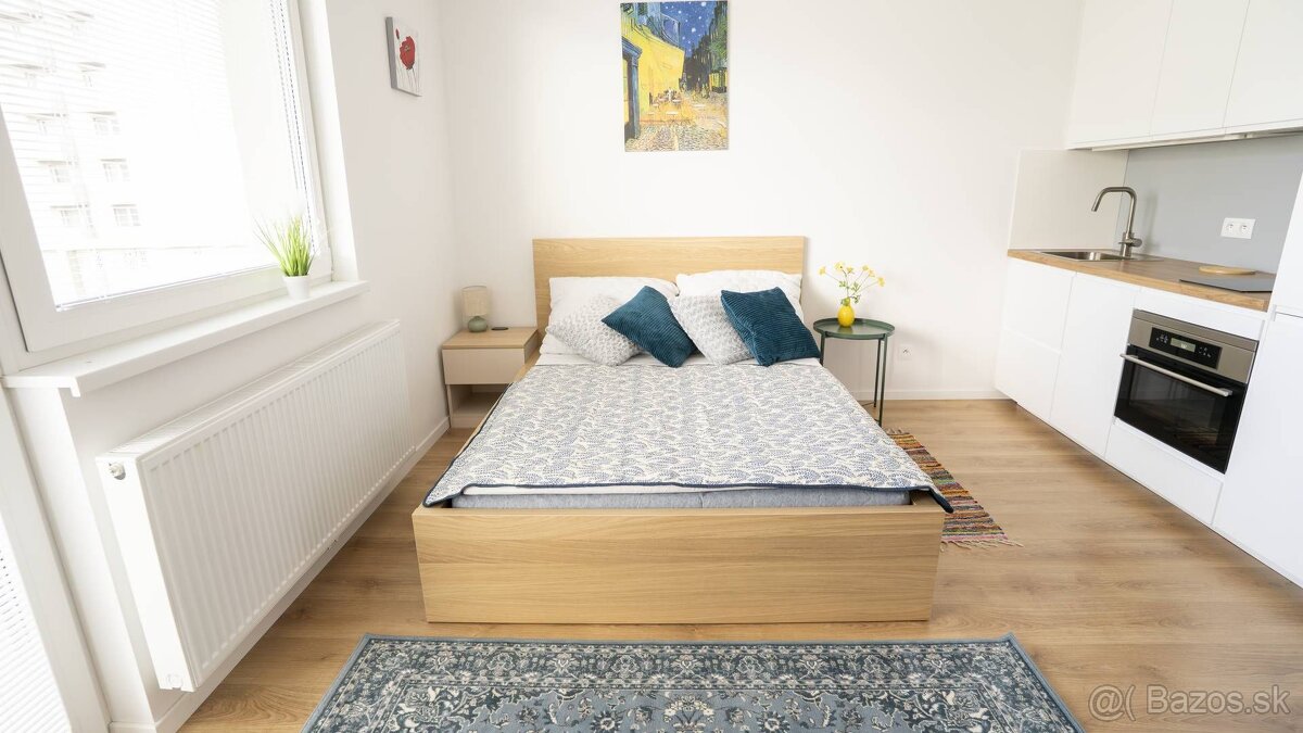 Prenájom útulnej, plne zariadenej garsónky v novostavbe v Br - 2