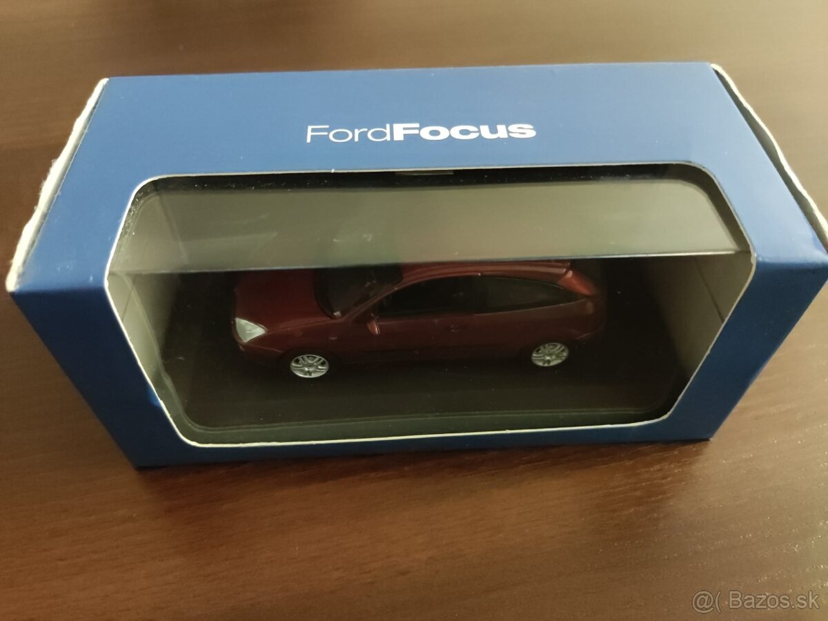 Ford Focus 1:43 - 2