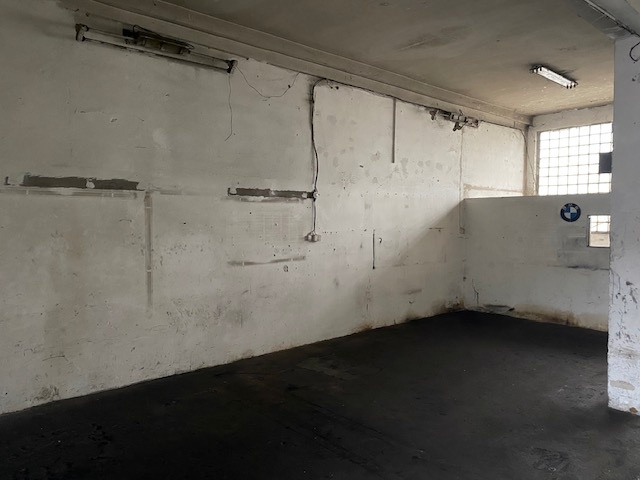 Priestor na prenájom pre autodielňu, servis - 2