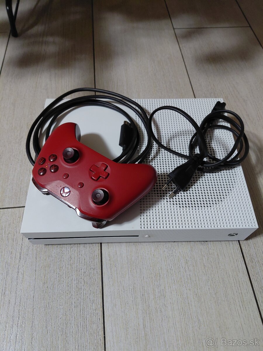 Predám XBox one S 2ks spolu aj samostatne - 2