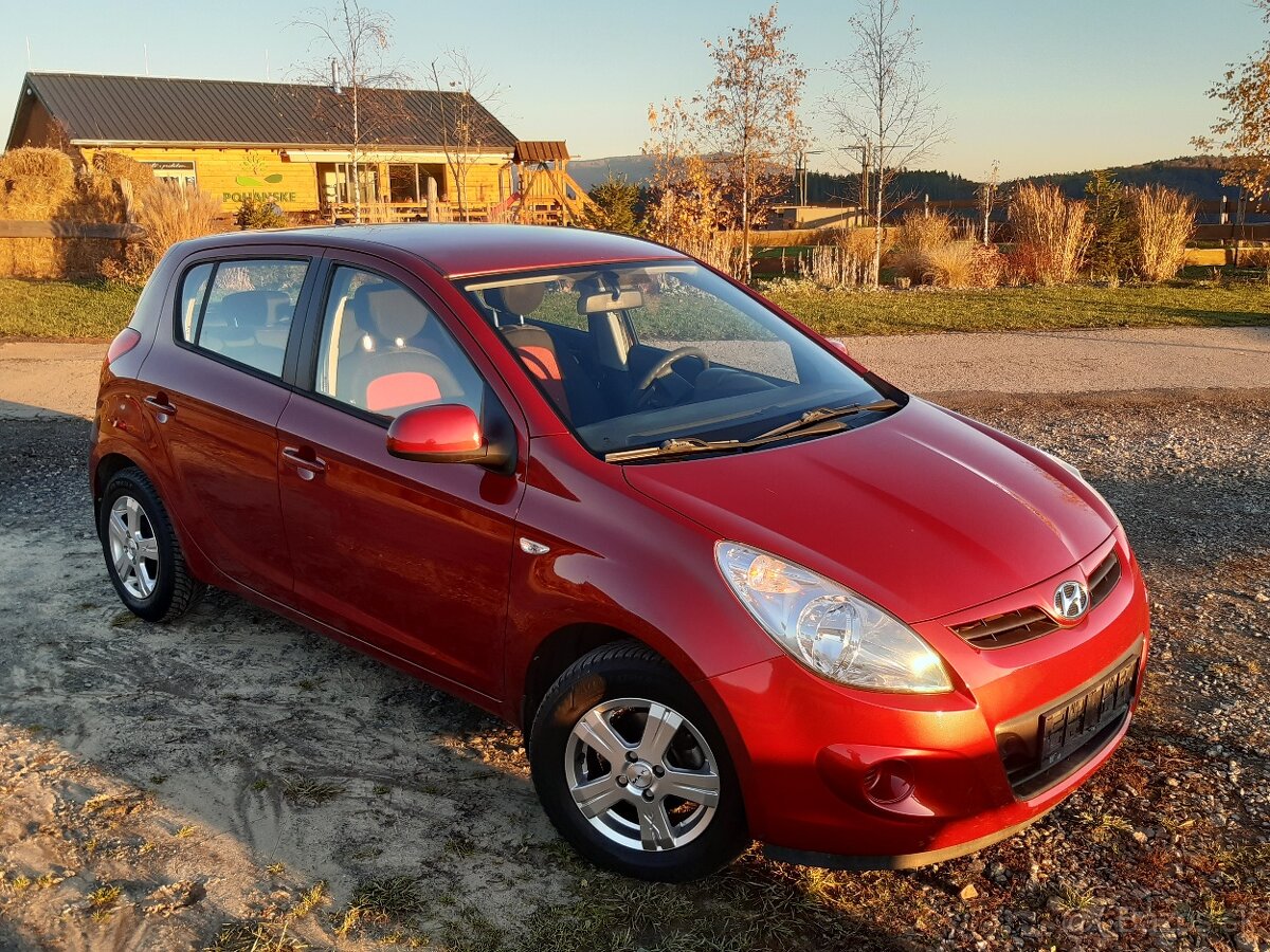 Hyundai i20🚘VÝNIMOČNÝ STAV✅31tis.km✅STK okt27✅benzin - 2