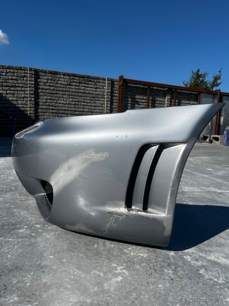 Nárazník Audi rs4 b5 - 2