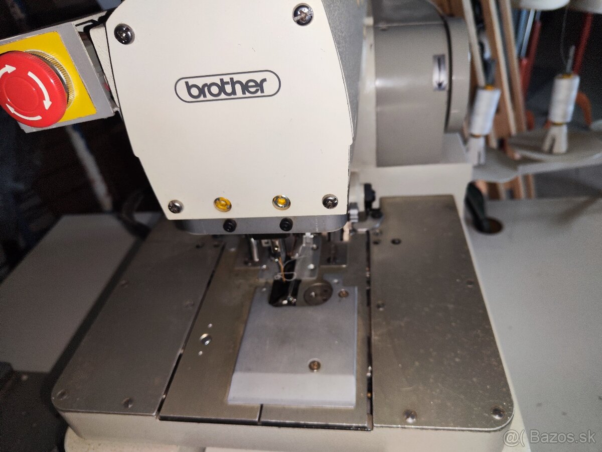 Šijací stroj dierkovačka - 2