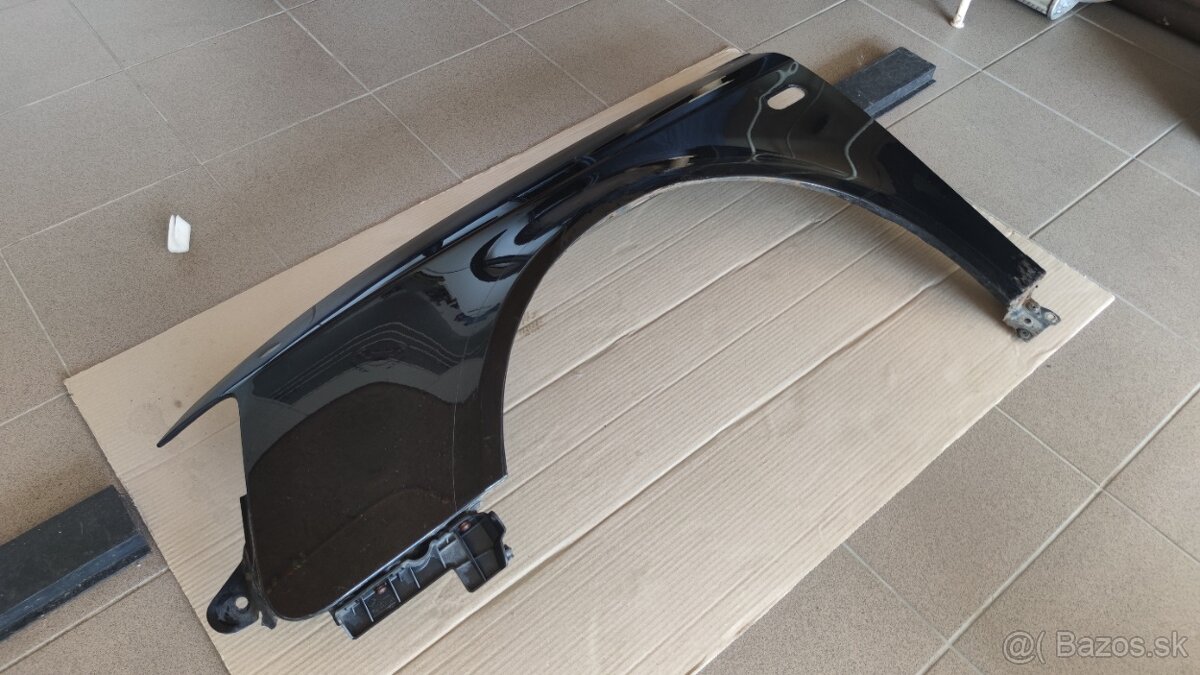 Ľavy predný blatník Seat Exeo - 2