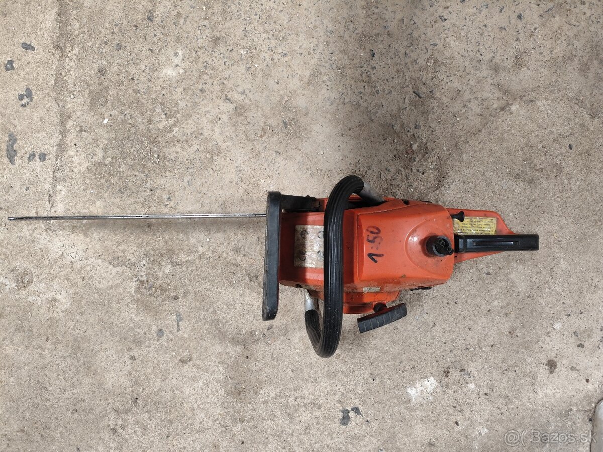 Benzinova retazova pila - 2