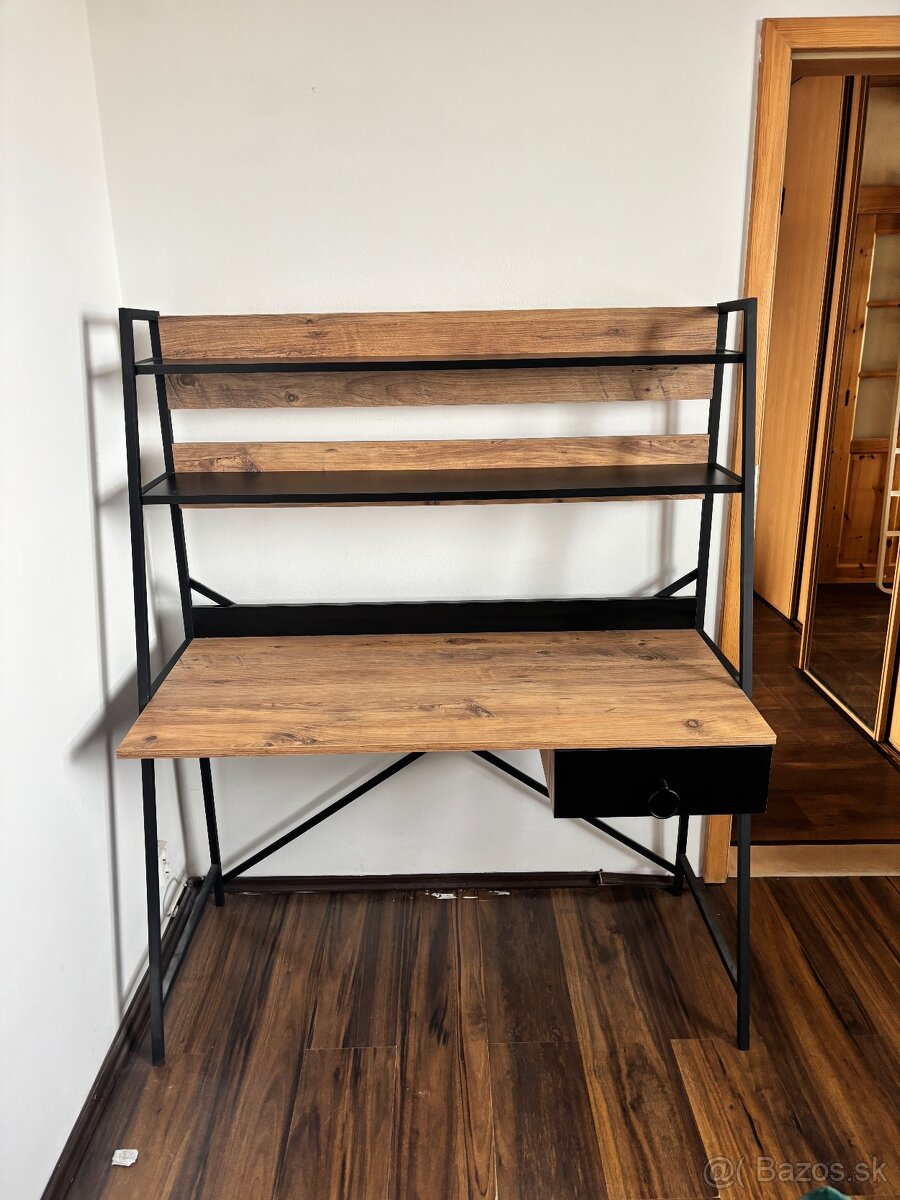 Predám drevený pracovný stôl - 2