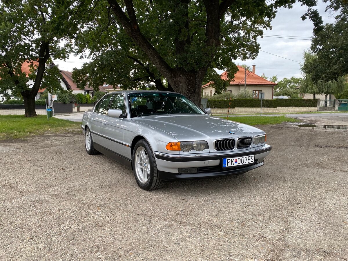 BMW 750ia - 2
