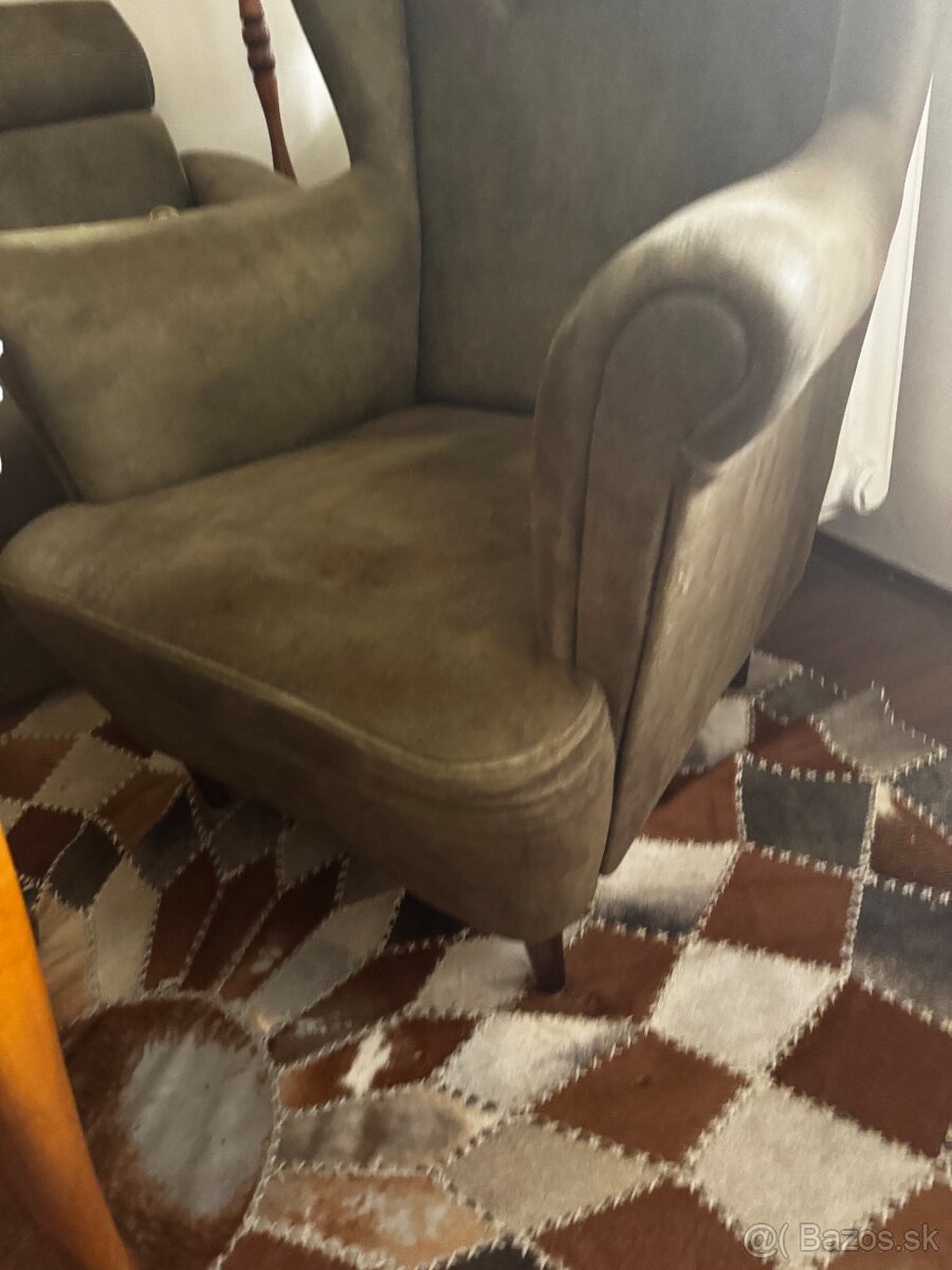 Kreslo ušiak - 2