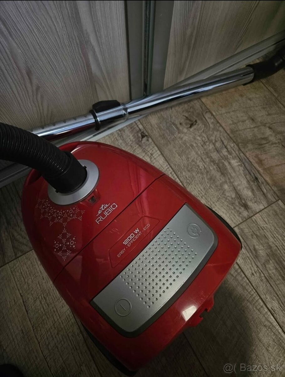 Vysávač ETA Rubio - 2