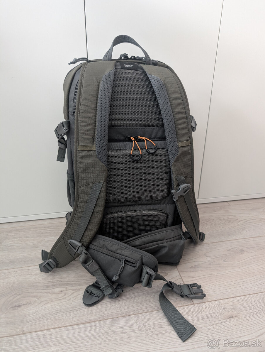 Lowepro Flipside Trek BP 450 AW - 2