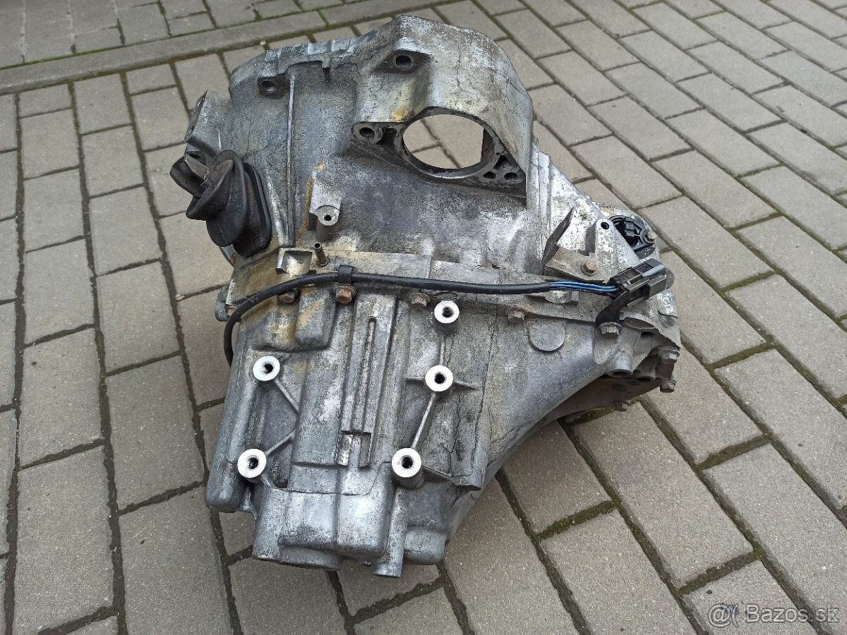 Převodovka Nissan 2.2Di YD22 - 2