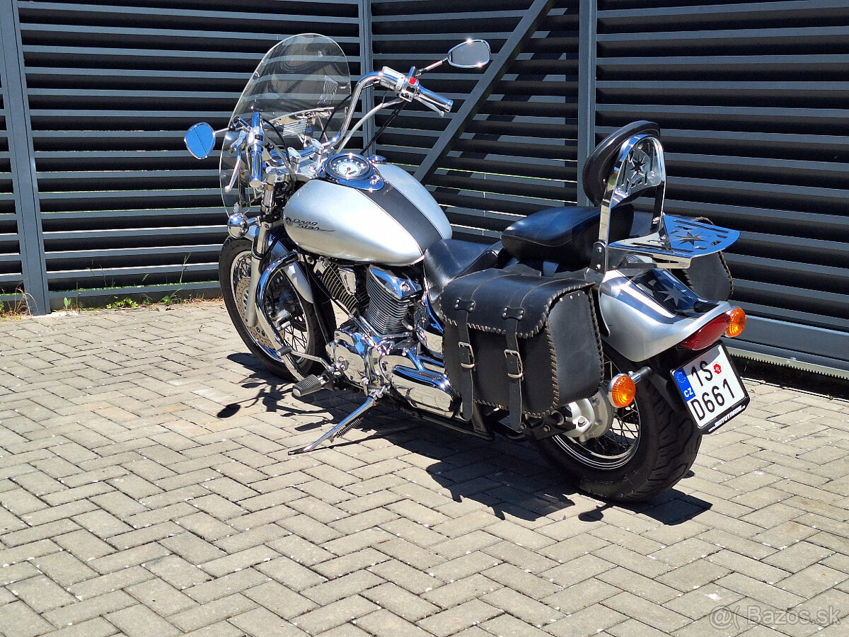 Yamaha XVS 1100 Dragstar - 2