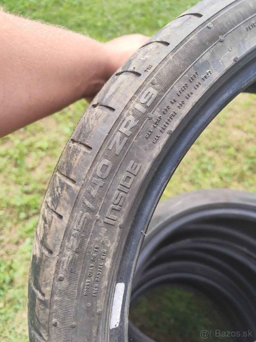225/60R17 - 2