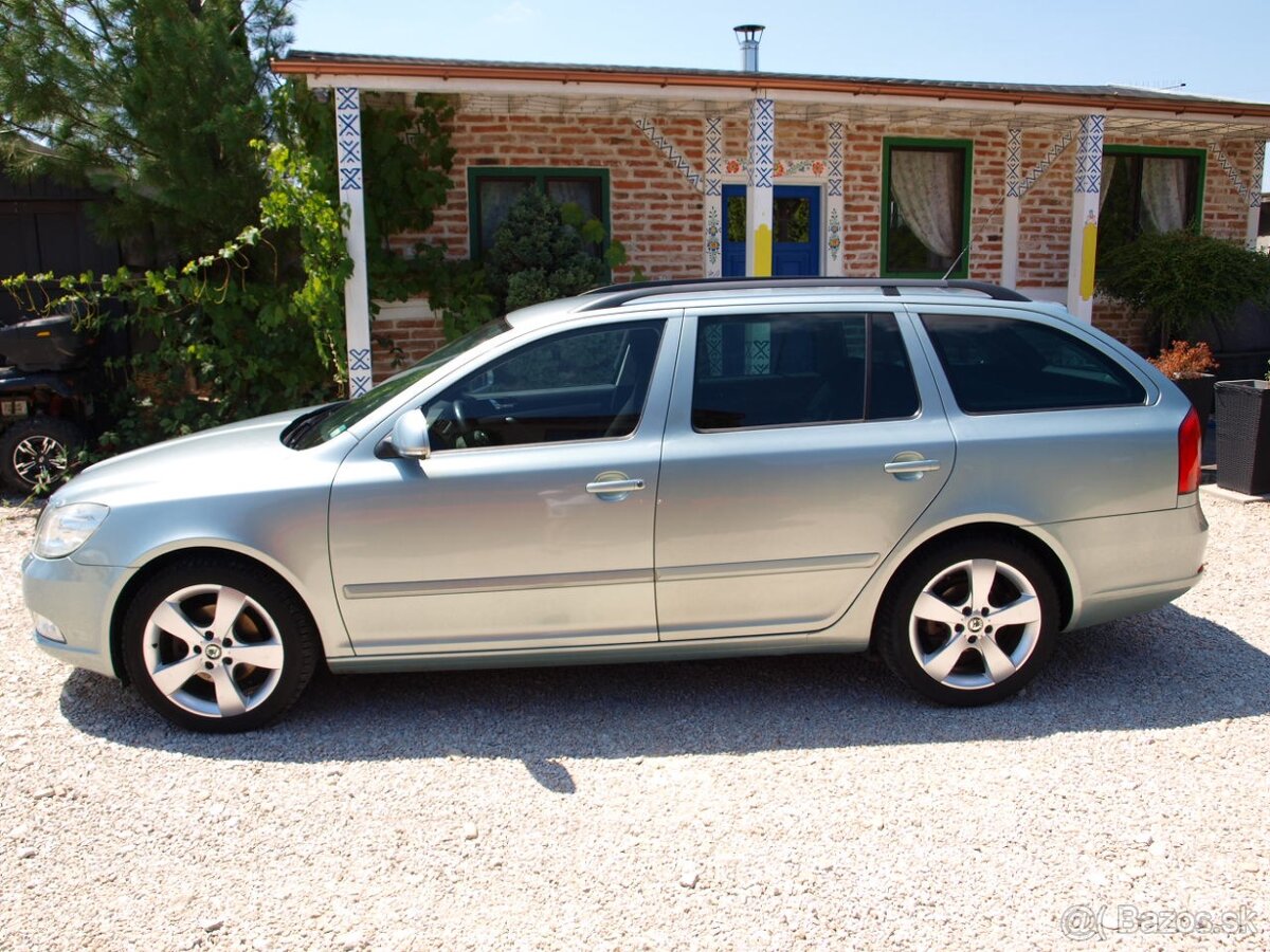Škoda Octavia Combi 1.8 TSI Business - 2