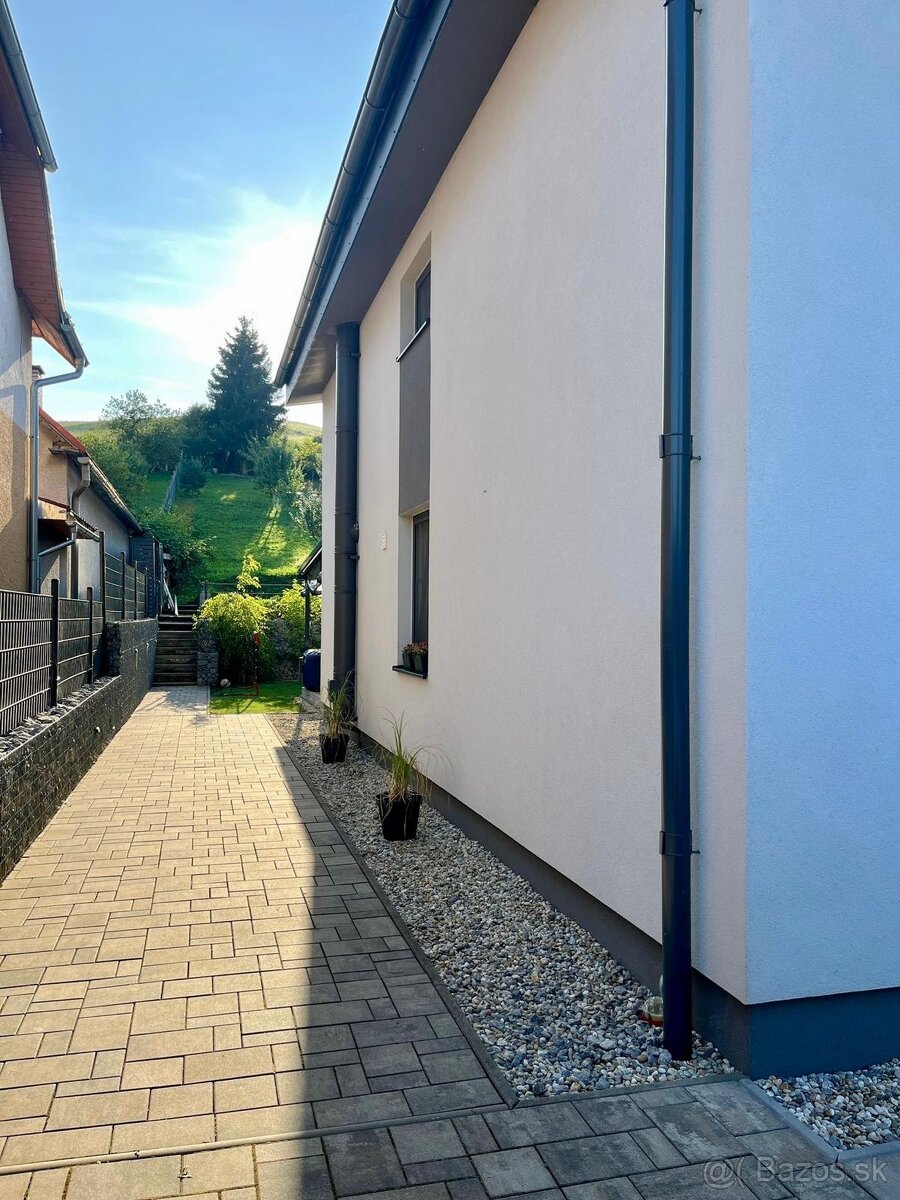 Úsporný dom | 100 m² | 787 m² | - 2