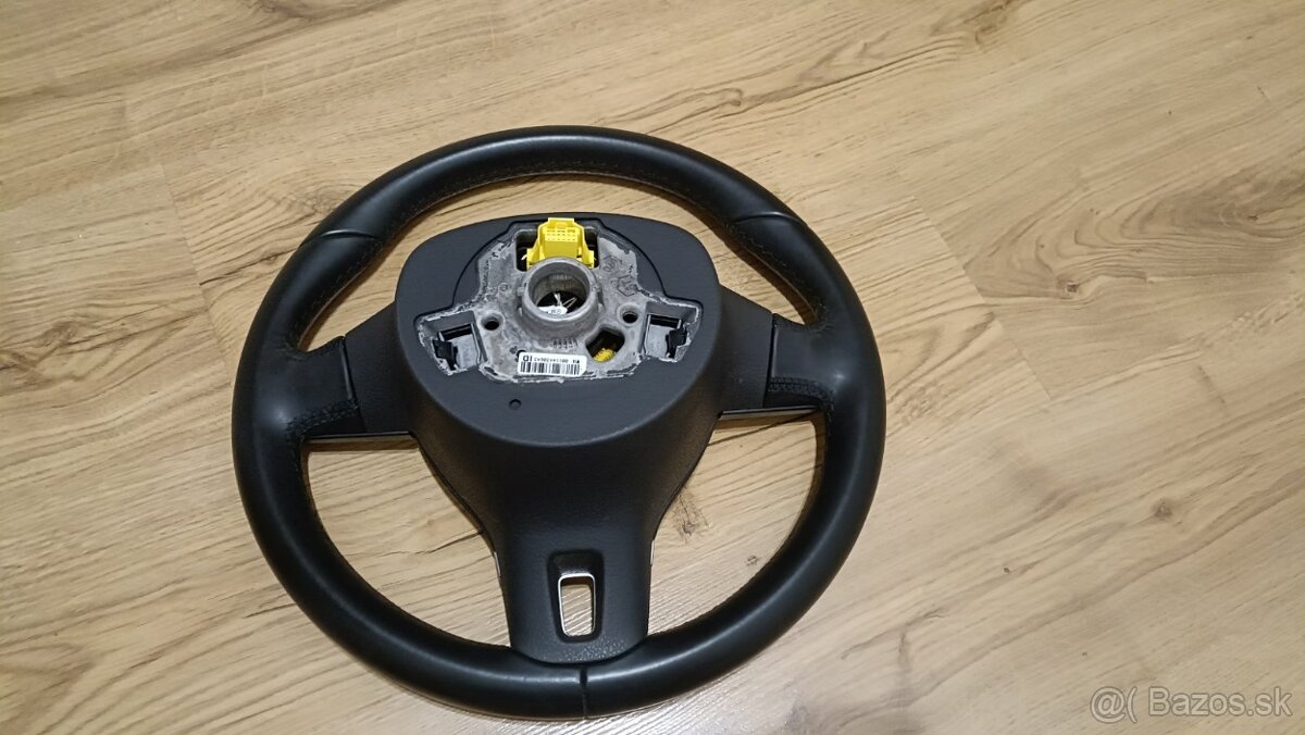 KOŽENÝ VOLANT VW GROUP + AIRBAG - 2