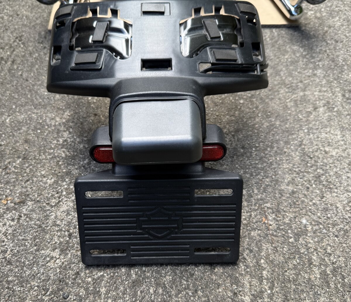 HARLEY DAVIDSON® 2023 Breakout™ 114 - 2