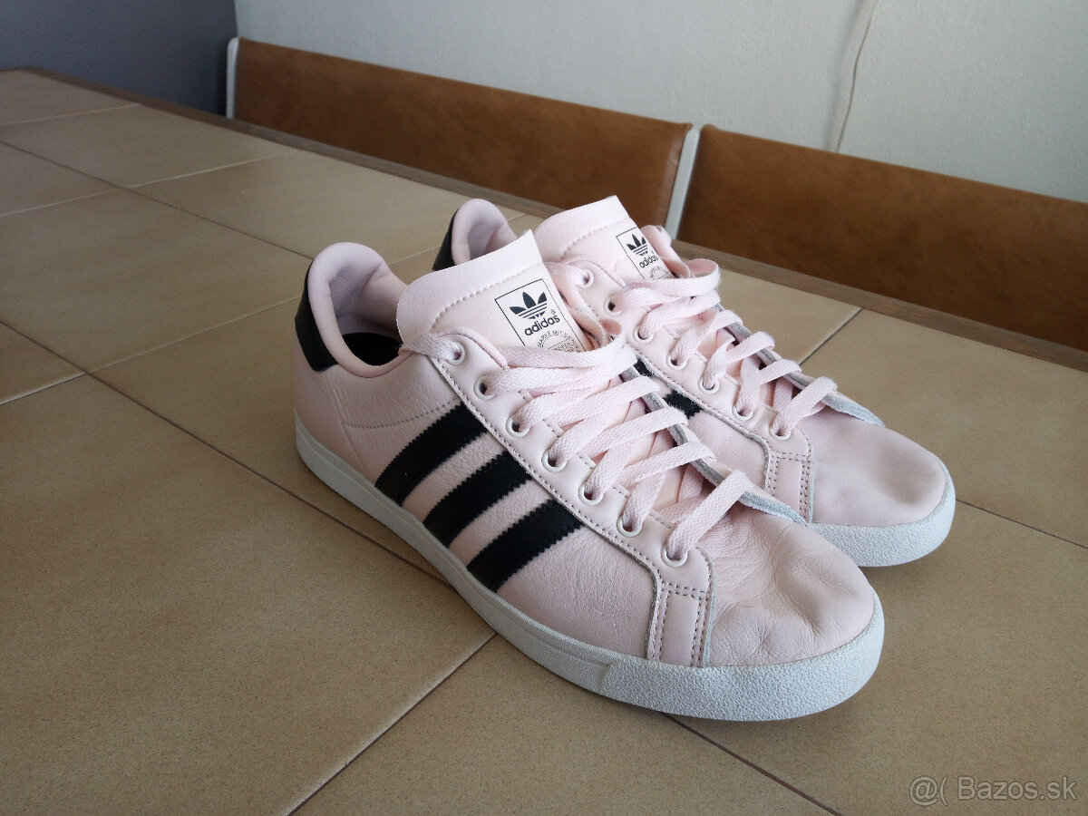 Damske kozene vodeodolne botasky ADIDAS. - 2