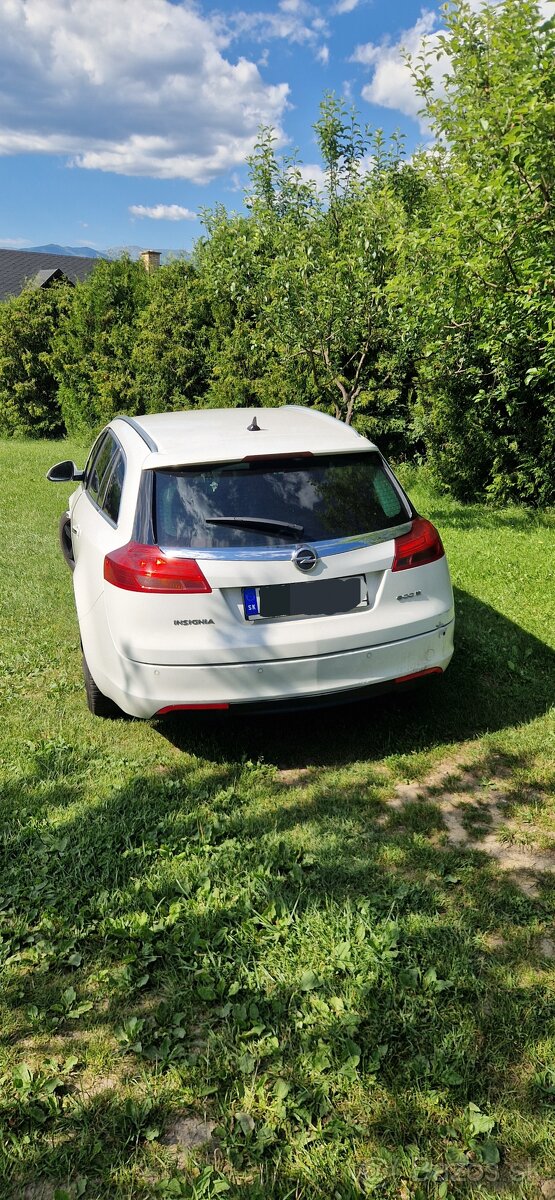 Opel Insignia - 2