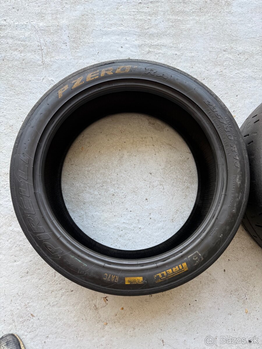 Rally slick Pirelli Pzero RA7C 235/40 R18 2ks - 2