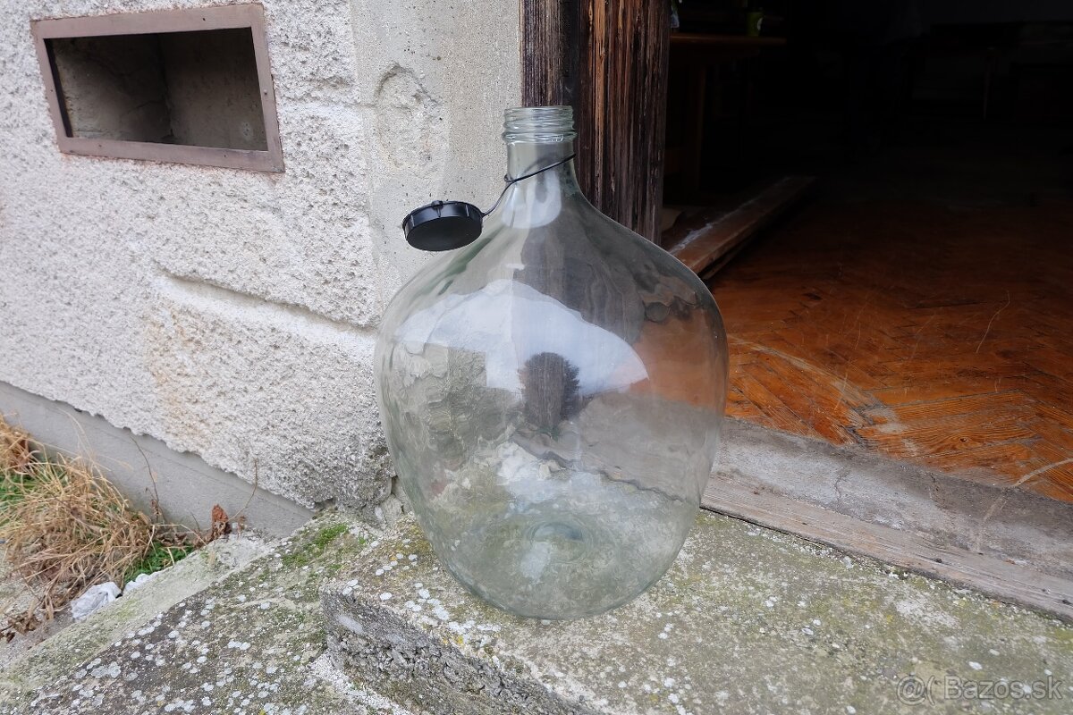 Rôzne Sudy od 220 litrov a menšie a demižóny na predaj - 2