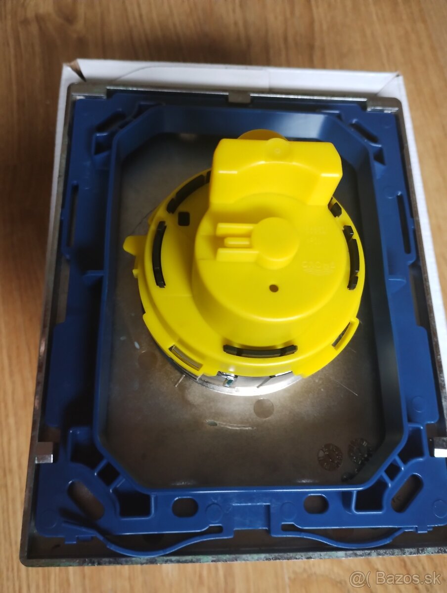 Splachovacie zariadenie GROHE tlačidlá - 2