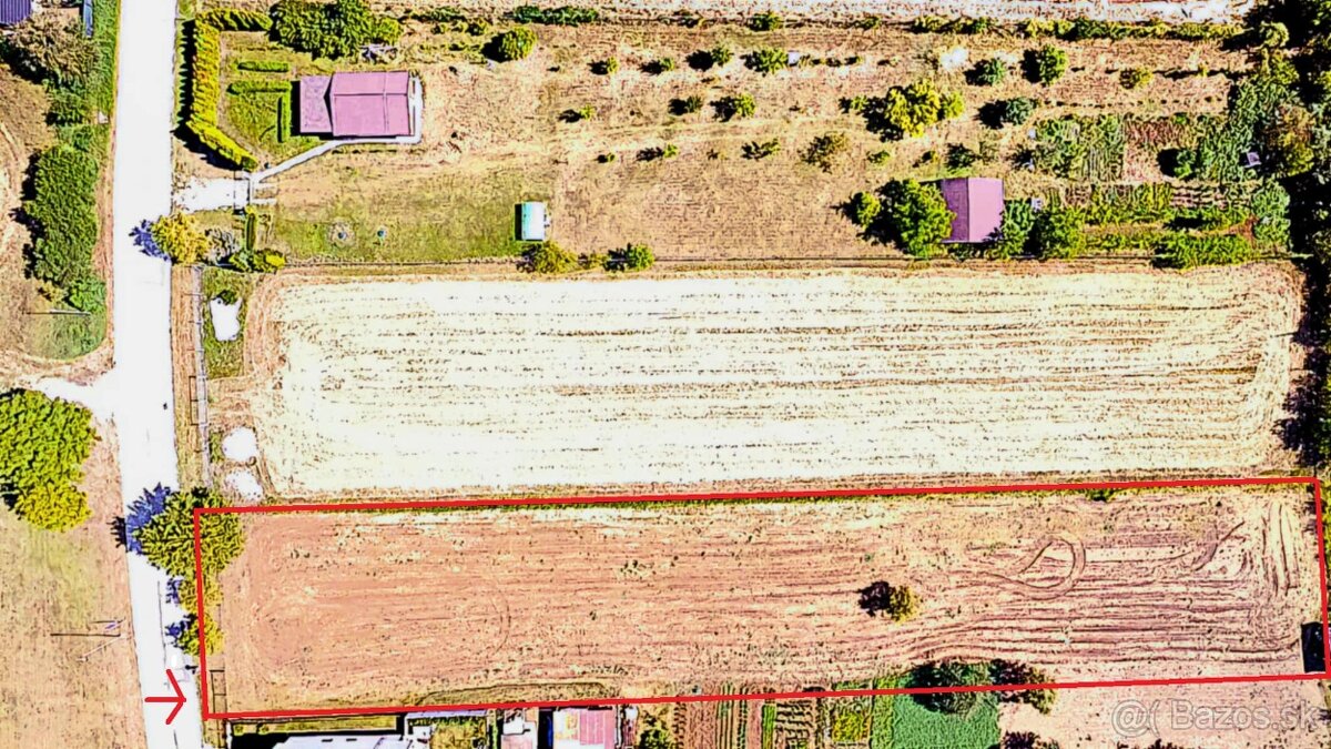 Na predaj stavebný pozemok - 2