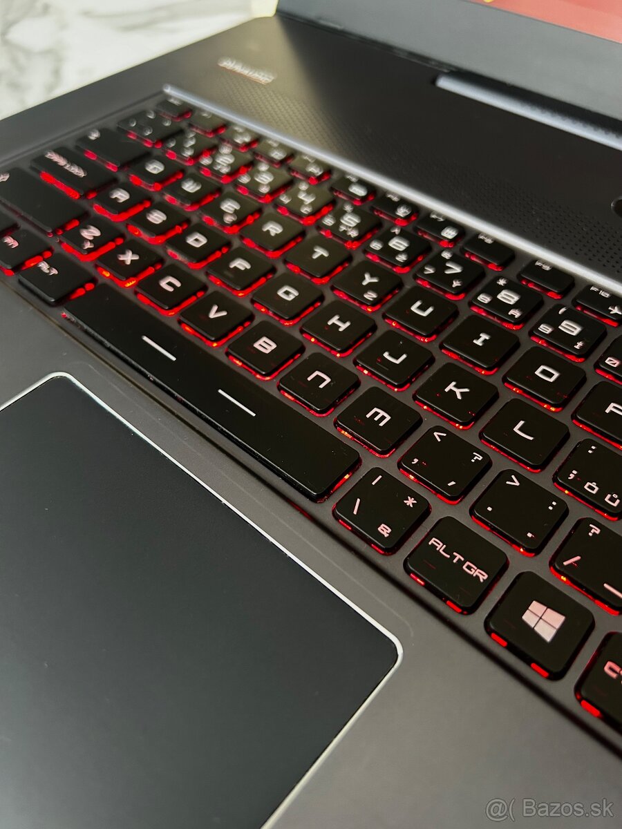 Herný notebook MSi GS70 STEALTH PRO - 2