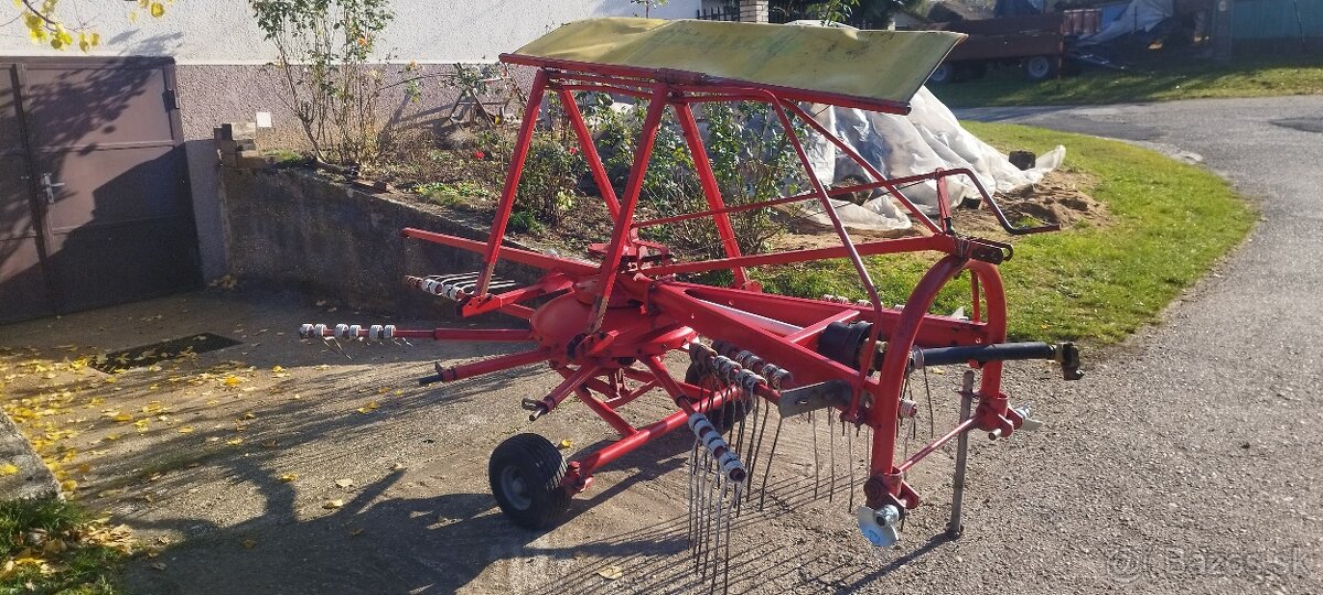 Pöttinger Top 33U hrabačka - 2