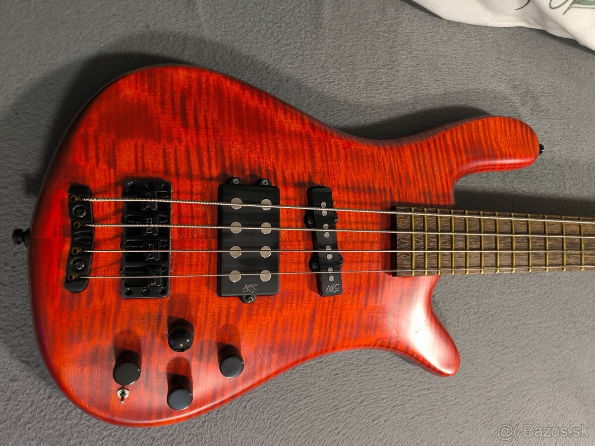 Predám Warwick Streamer LX Jazzman vcetne kufru - 2