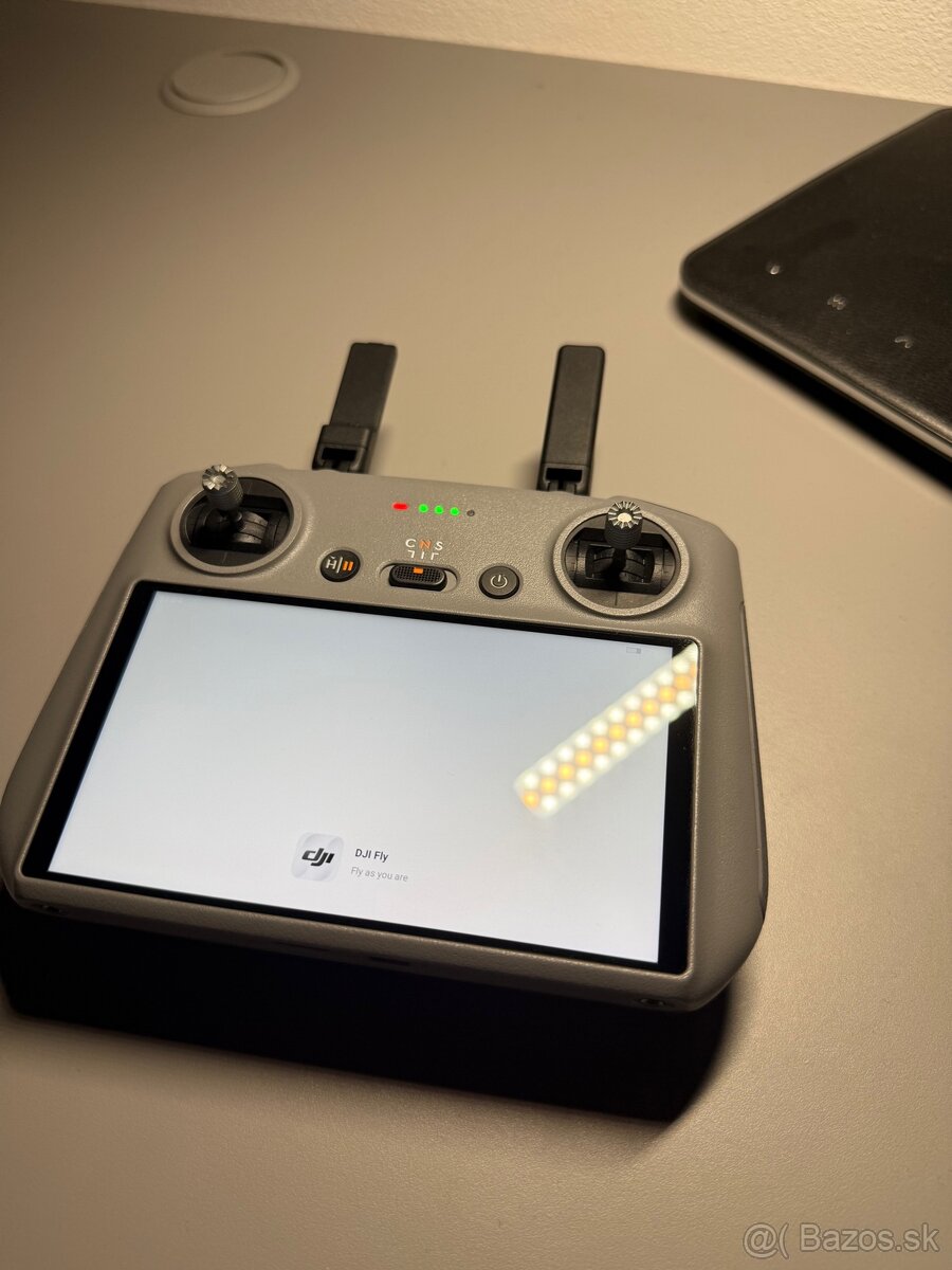 Dji RC2 Ovládač k dronu - 2