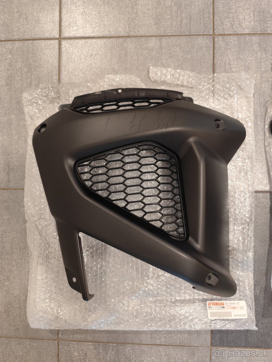 Yamaha XT1200Z Super Tenere kryt nádrže ľavá strana - 2