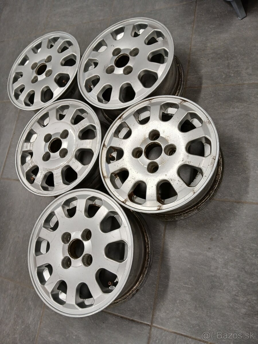 Felicia mystery 4x100 r13 - 2