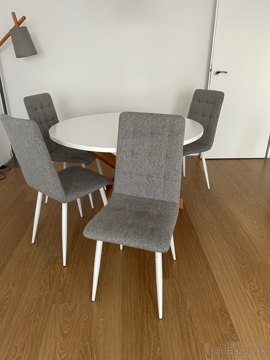 Jedálenské stoličky 4ks - 2