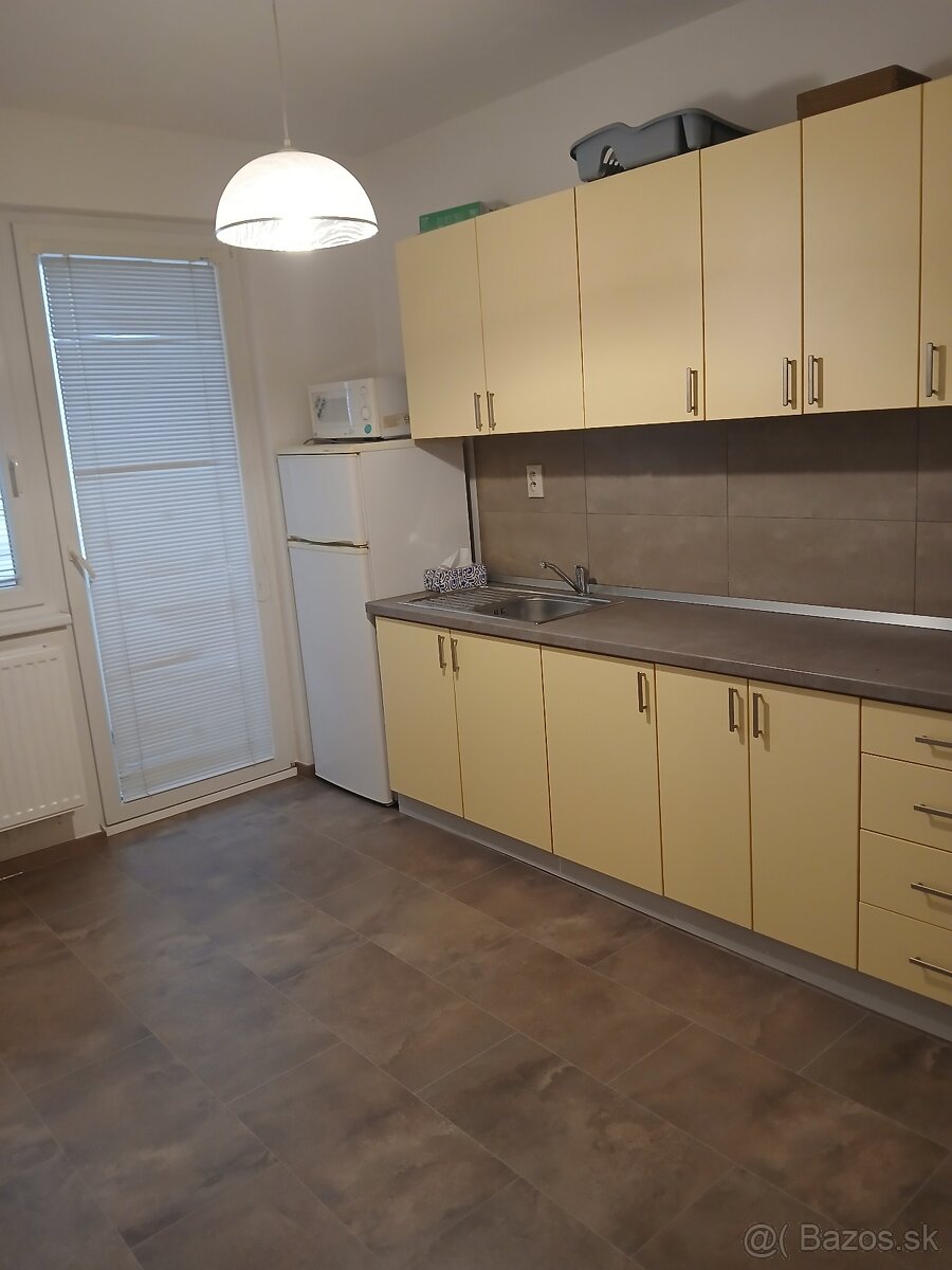 prenajom - 2