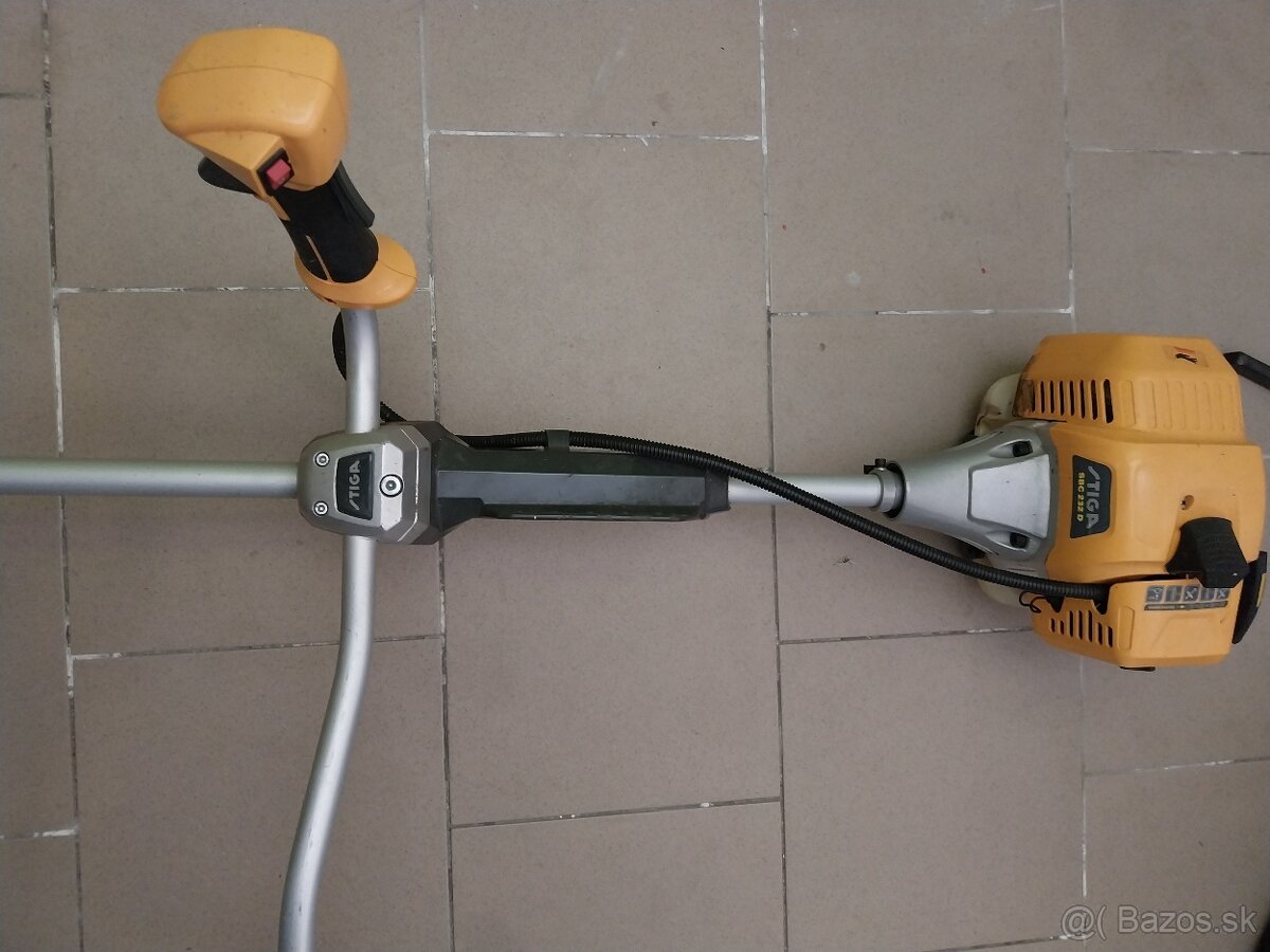 Krovinorez Stiga - 2