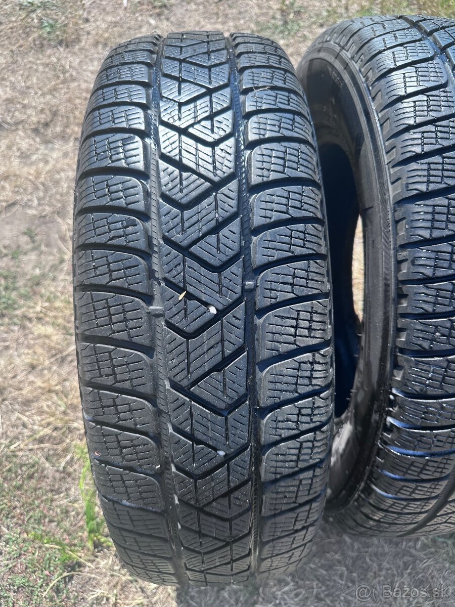Zimne pneu 215/70R16 - 2