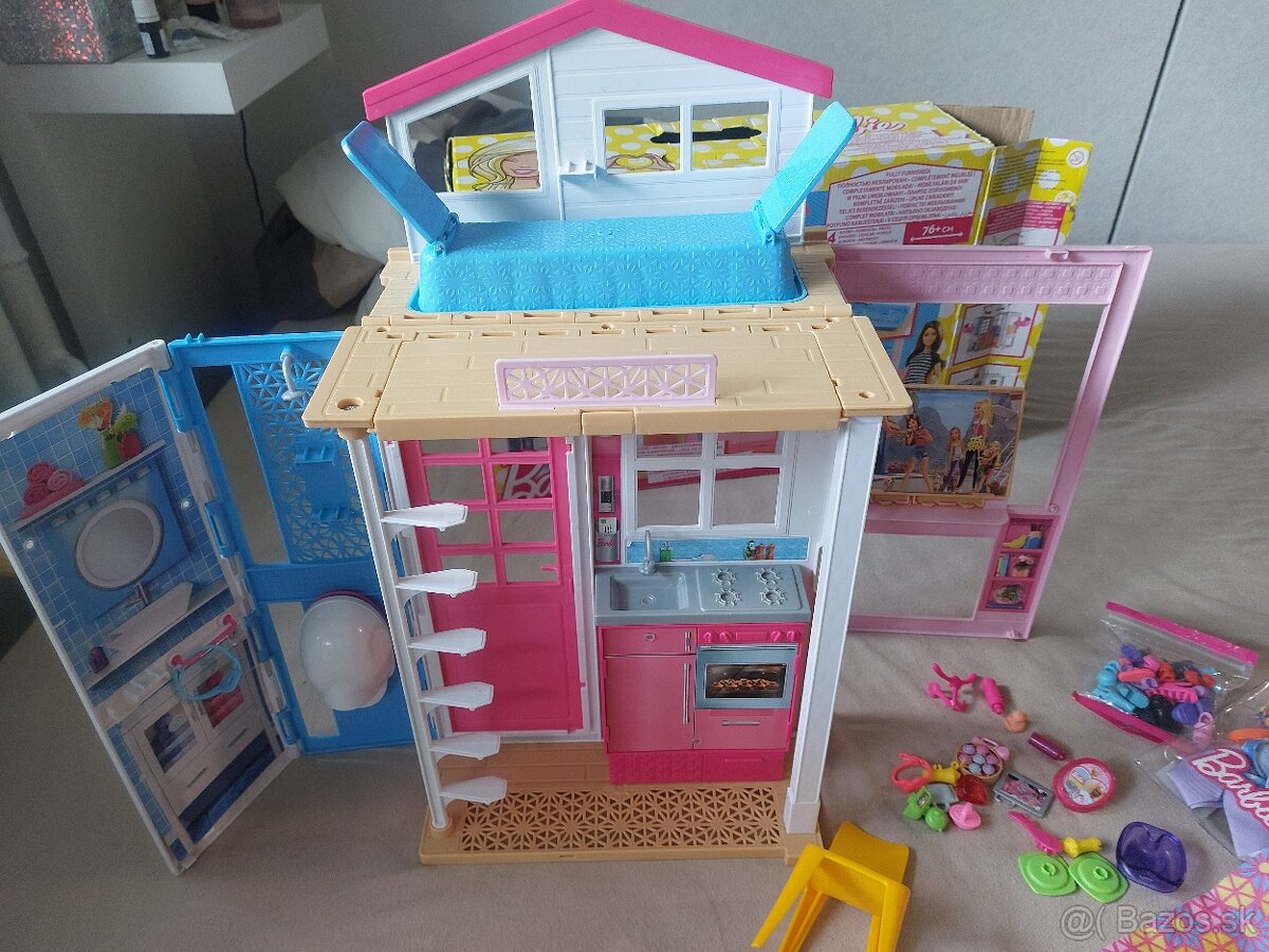 Barbie domcek a barbie - 2