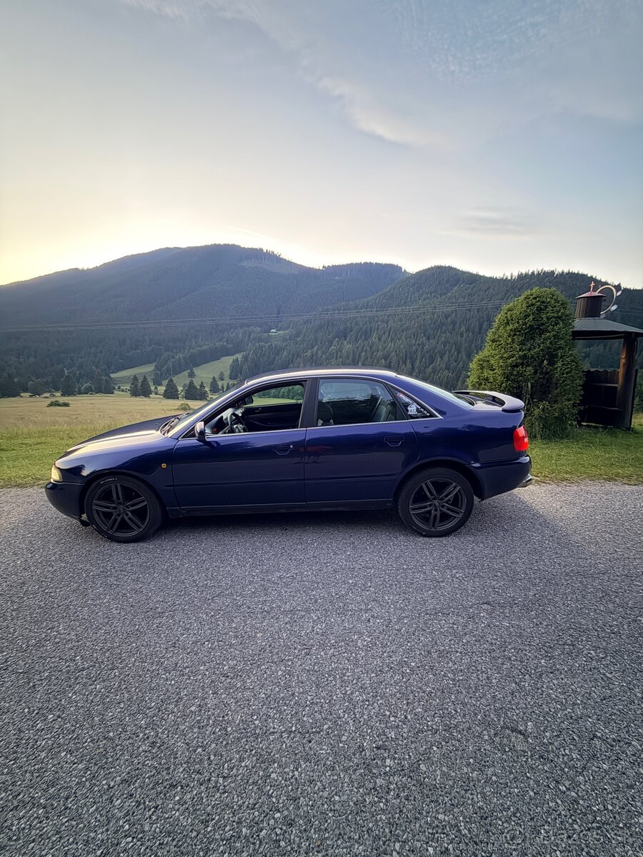 Audi a4 b5 2.4i V6 Quattro - 2