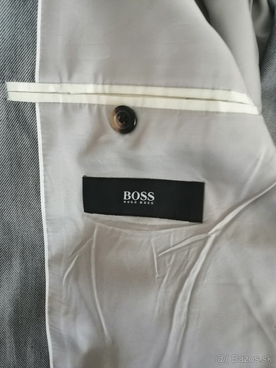 HUGO BOSS krasny pansky oblek L..XL. c.52 - 2