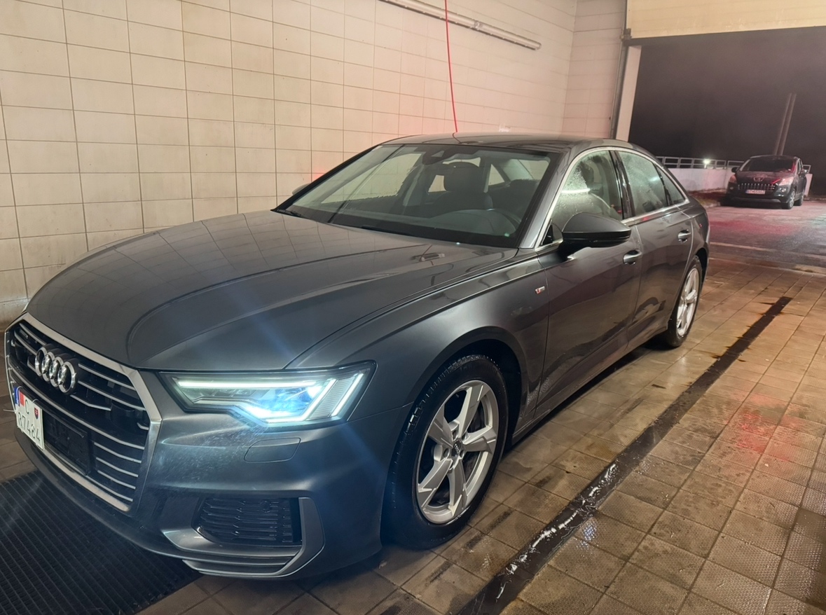 Audi A6 55 TFSI quattro S tronic - 2