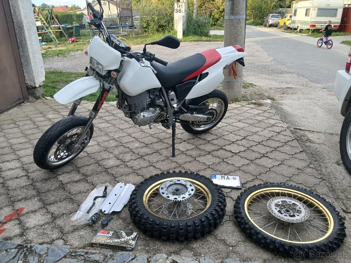 Yamaha TTR600R - 2