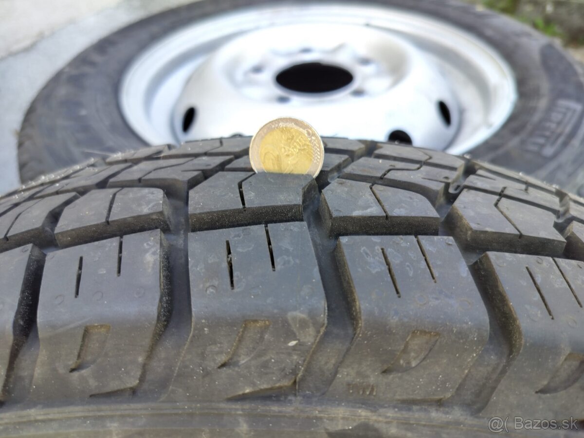 PIRELLI SCORPION 185/75 R16 na diskoch - 2