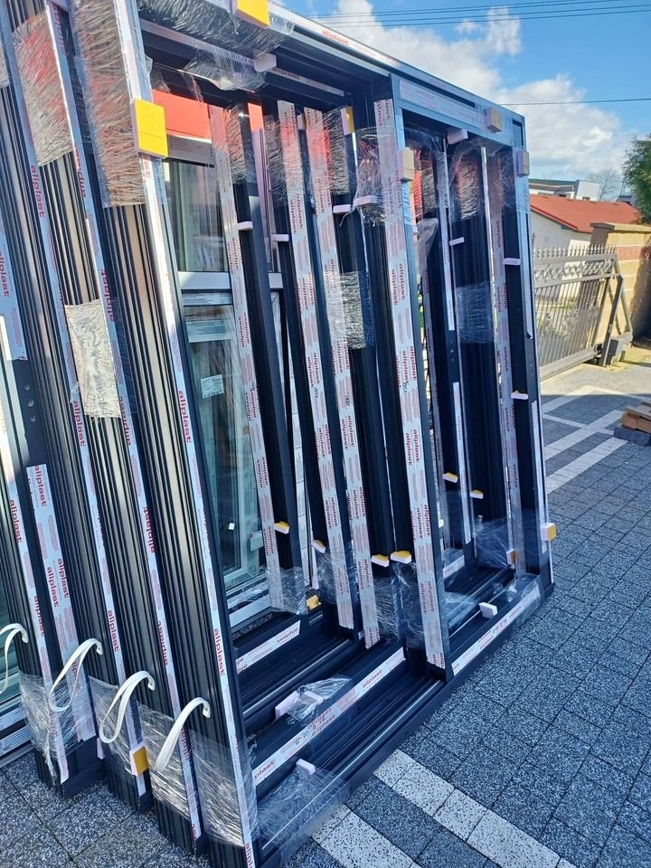 Hs portál hliník 190x205cm trojsklo profil Ultraglide. - 2