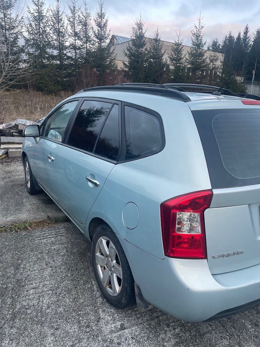 KIA Carens 2.0 crdi - 2