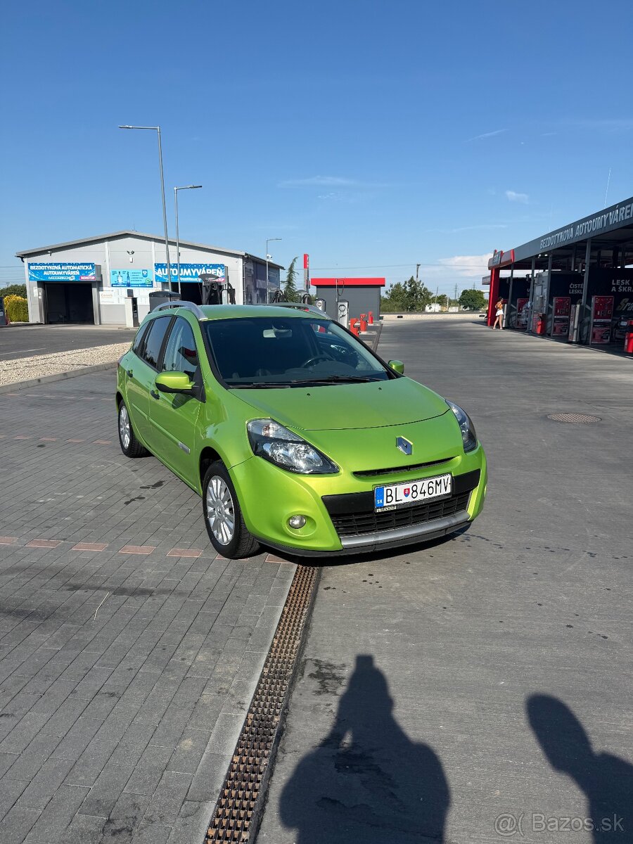 Predam Renault clio 1.2 16v benzín - 2