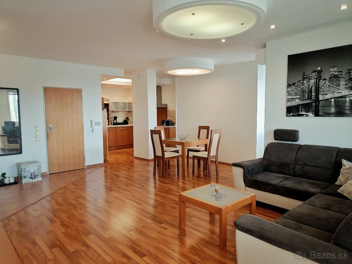 2-izbový byt s dvoma balkónmi a klimatizáciou - 2