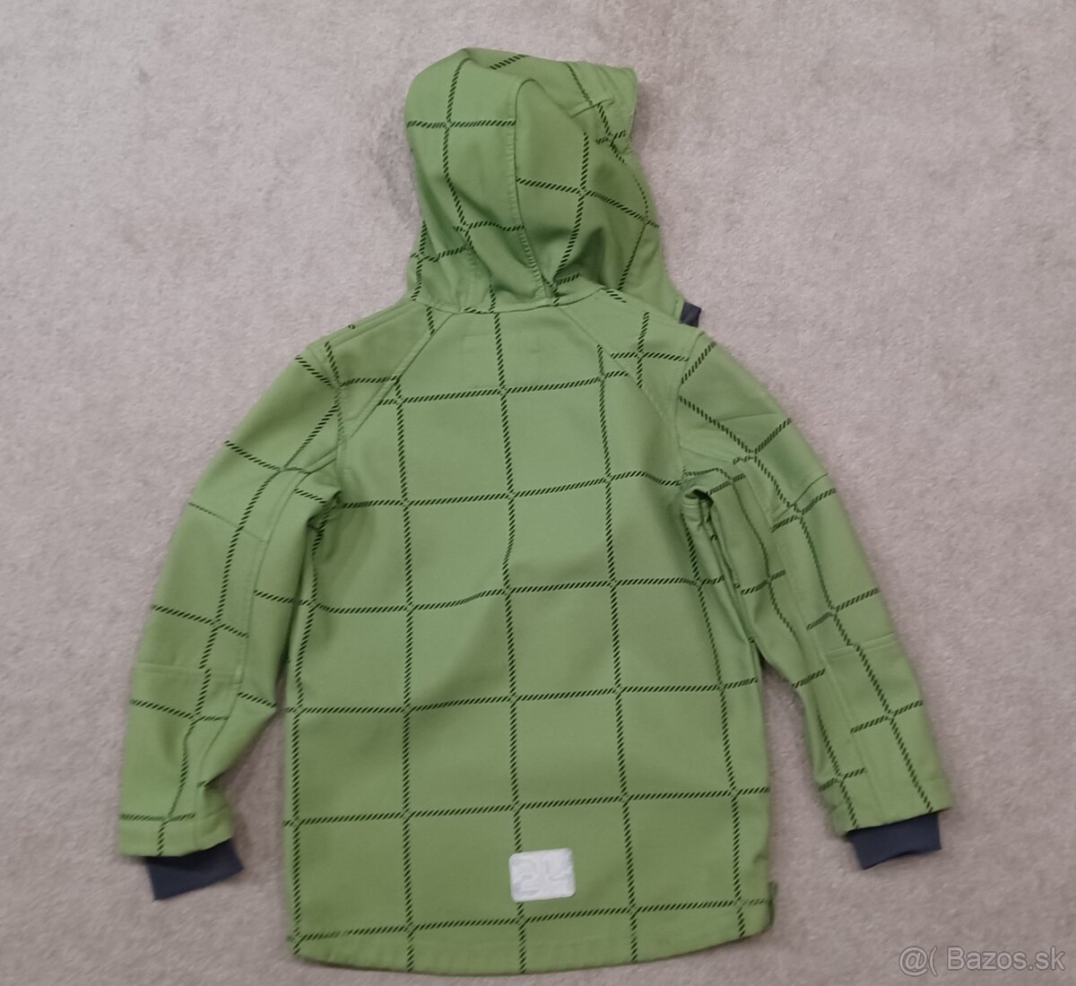 Predám detskú softshell bundu veľkosť 128 - 2